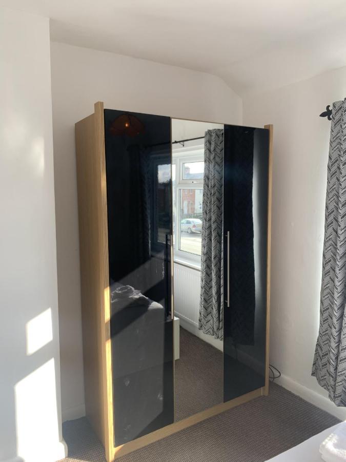 Ratcliffe House - Spacious 3 Bedroom House In Sileby エクステリア 写真